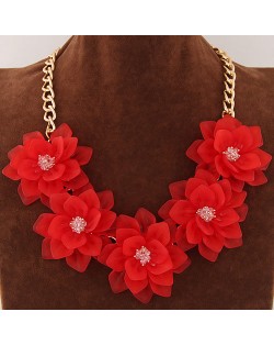 Dimensional Summer Graceful Flowers Cluster Design Fashion Necklace - Red