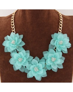 Dimensional Summer Graceful Flowers Cluster Design Fashion Necklace - Sky Blue