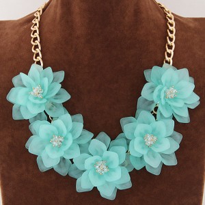 Dimensional Summer Graceful Flowers Cluster Design Fashion Necklace - Sky Blue