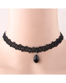 Black Waterdrop Gem Pendant with Weaving Pattern Lace Fashion Necklet