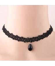 Black Waterdrop Gem Pendant with Weaving Pattern Lace Fashion Necklet