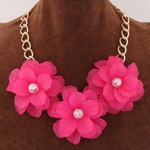 Graceful Triple Flowers Design Statement Fashion Necklace - Rose