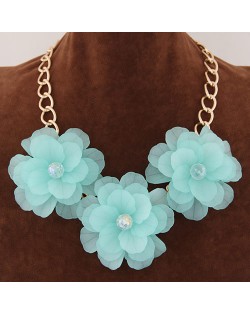 Graceful Triple Flowers Design Statement Fashion Necklace - Sky Blue