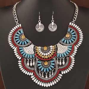 Exaggerating Floral Style Resin Gems Combined Fashion Statement Necklace and Earrings Set - Silver