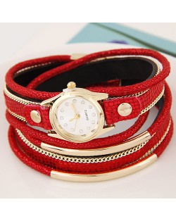 Golden Metallic Pipes Decorated Multiple Layers Leather Women Fashion Wrist Watch - Red