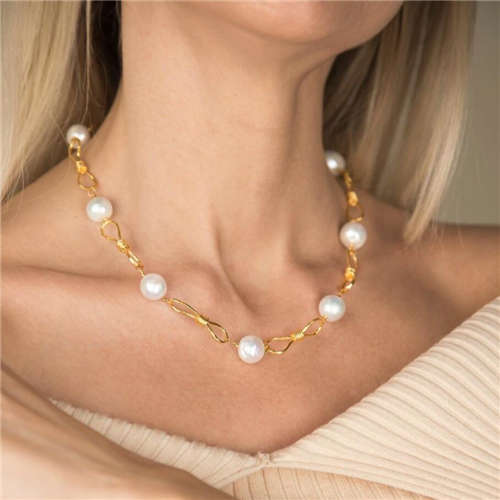 Wholesale Pearl Necklaces